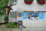 Den Politikern steht das Wasser bis zum Hals
