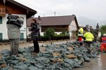 Politiker und Presse in Eschenlohe